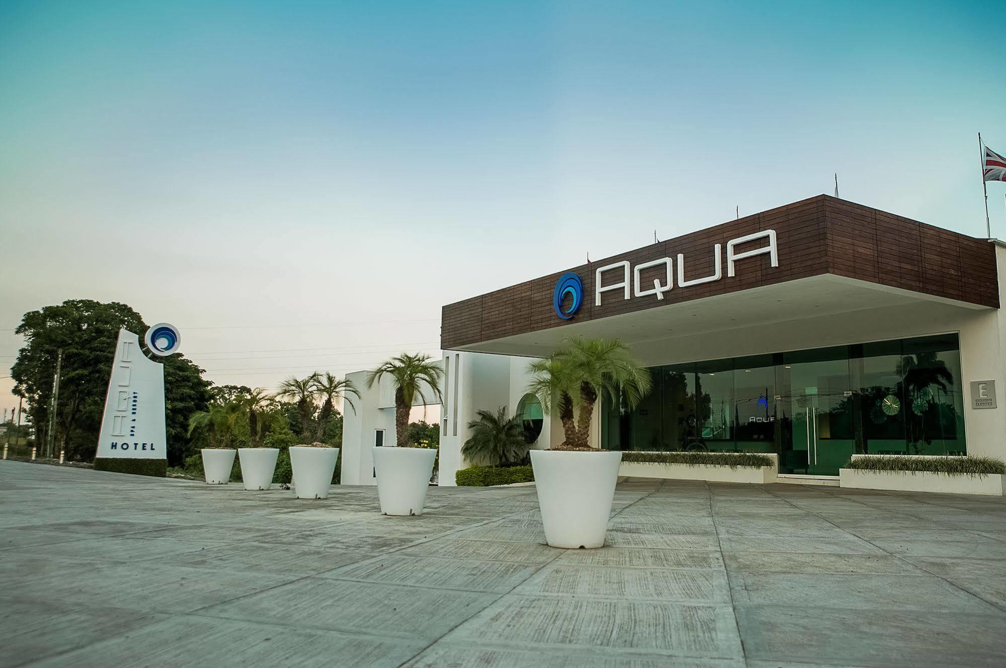 Hotel Aqua Spa & Resort Martínez de La Torre Exterior photo